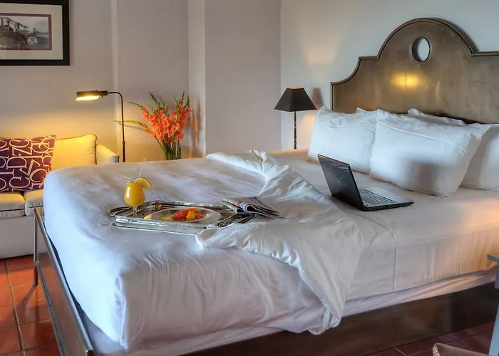 Alta * Πουέρτο Ντε Λα Κρουζ